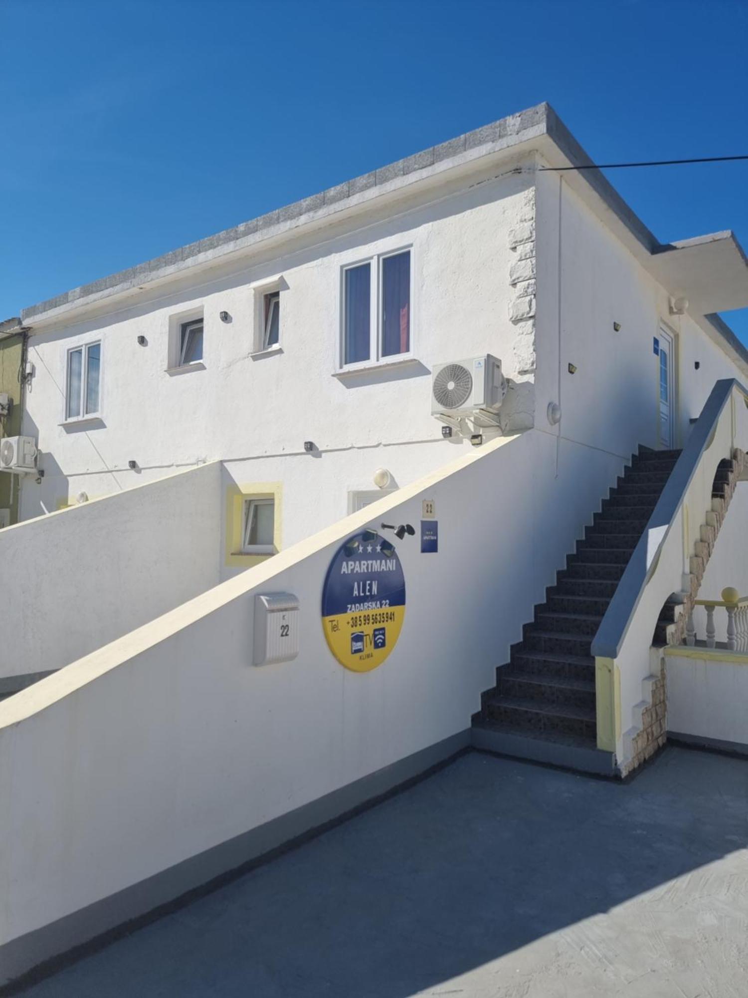 Apartmani Alen Dinjiska Exterior photo