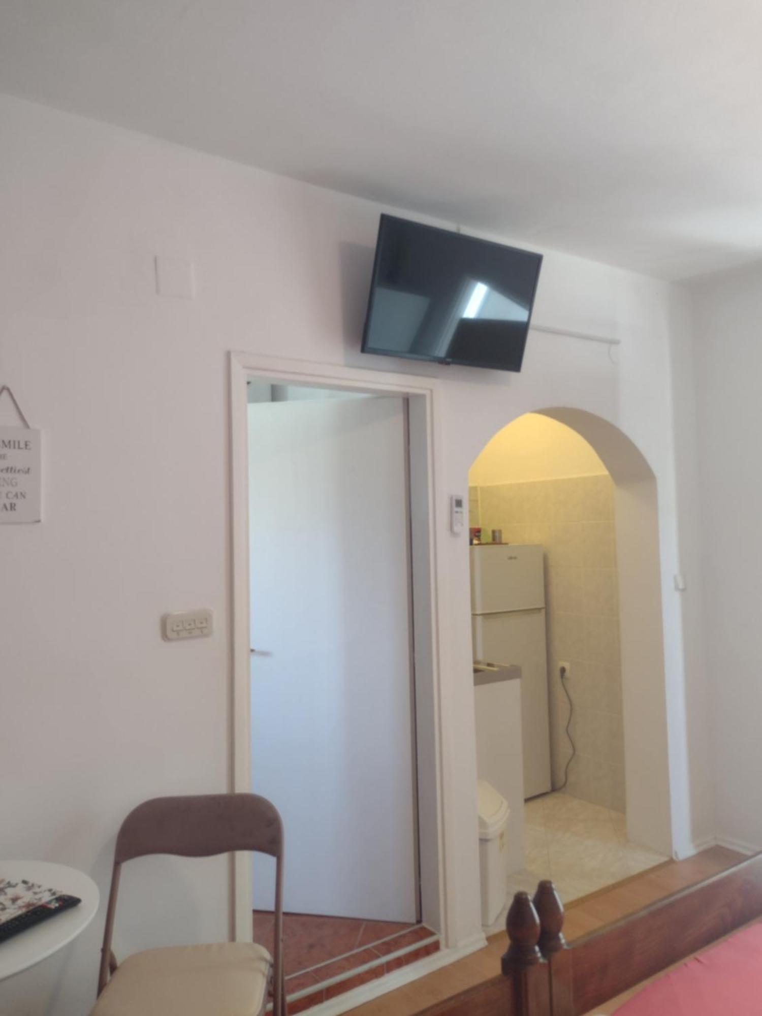 Apartmani Alen Dinjiska Exterior photo