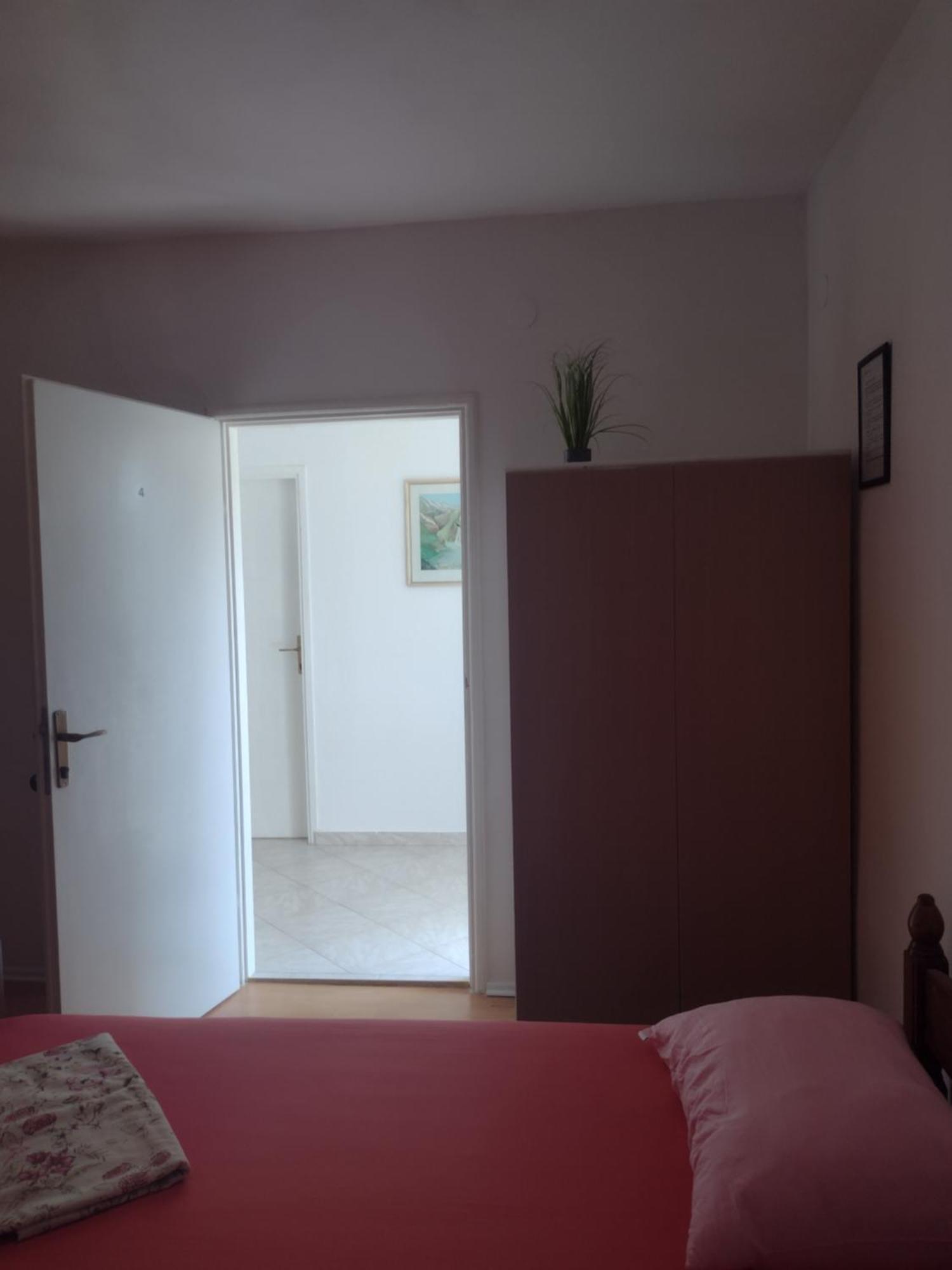 Apartmani Alen Dinjiska Exterior photo